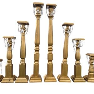 Elegant Gold Candle Holder Set